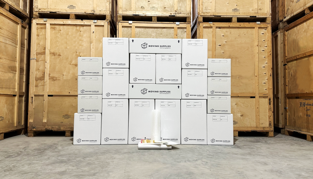 Medium moving kit for storage or moving house